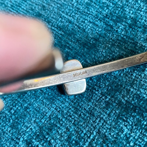 Handmade Southwestern Sterling Narrow Cuff With Pearl - Picture 5 of 6